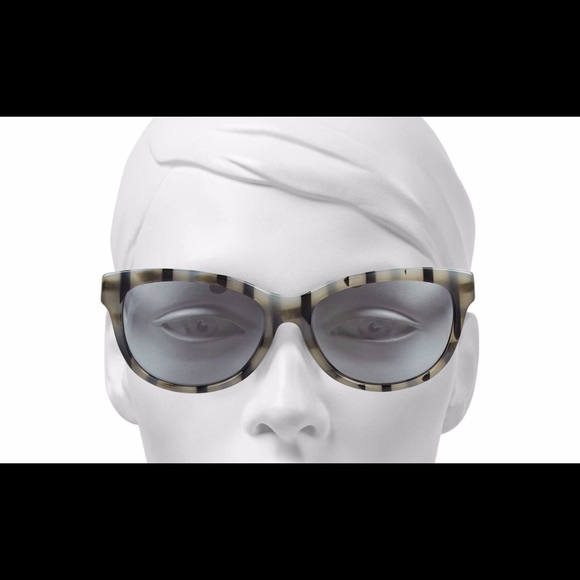 Gucci Cat Eye Acetate sunglasses - Picture 4 of 7